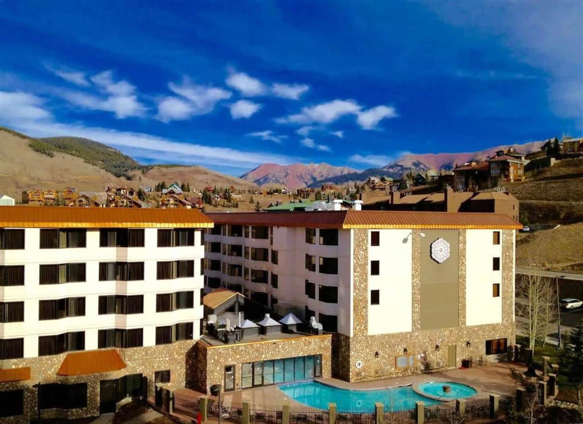 Studio 211 - Perfect Location With Pool And Hot Tub 마운트크레스티드부트 외부 사진