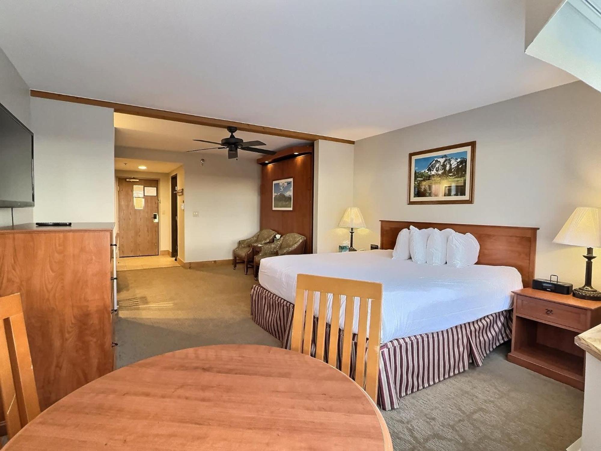 Studio 211 - Perfect Location With Pool And Hot Tub 마운트크레스티드부트 외부 사진