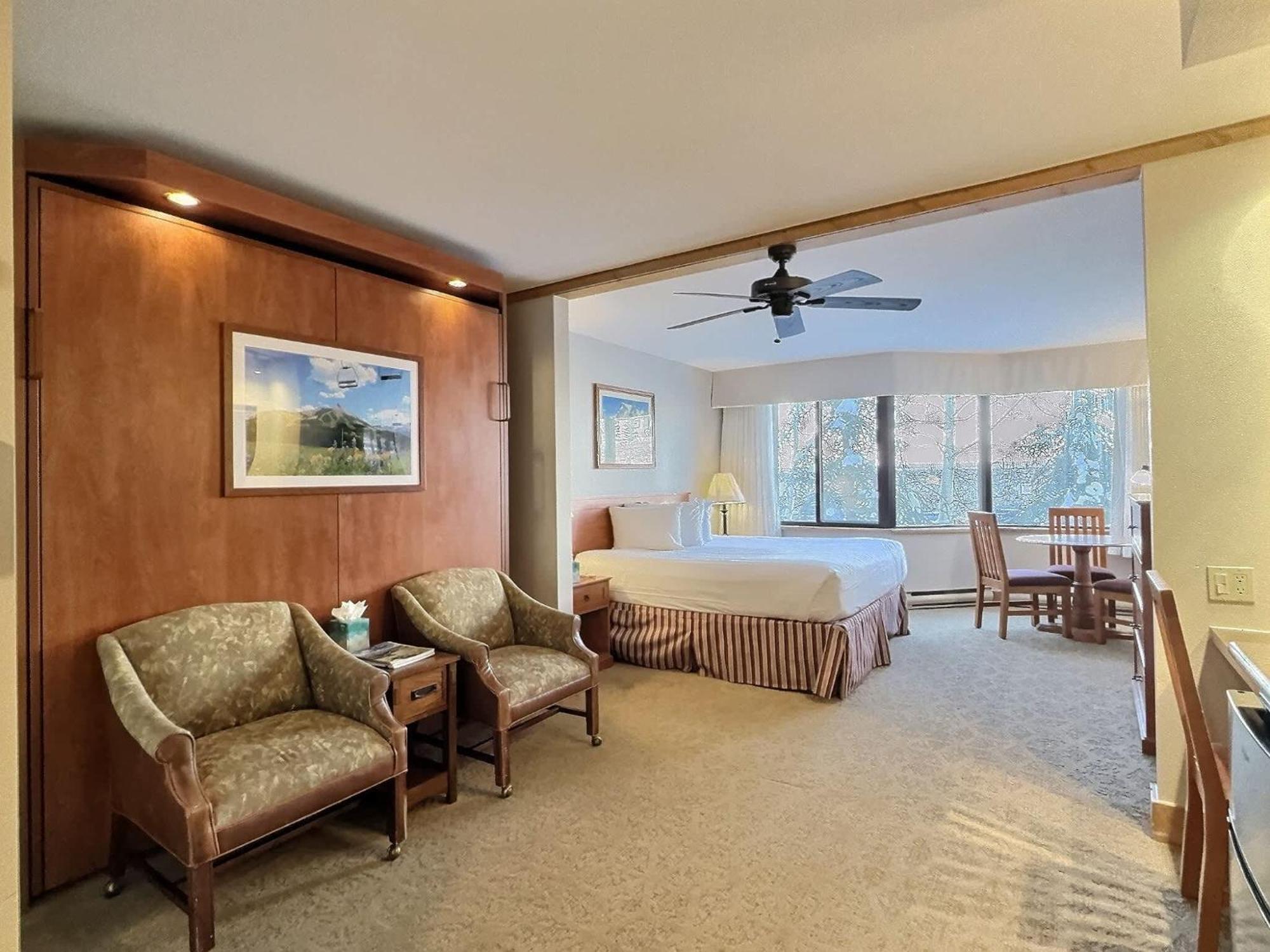 Studio 211 - Perfect Location With Pool And Hot Tub 마운트크레스티드부트 외부 사진